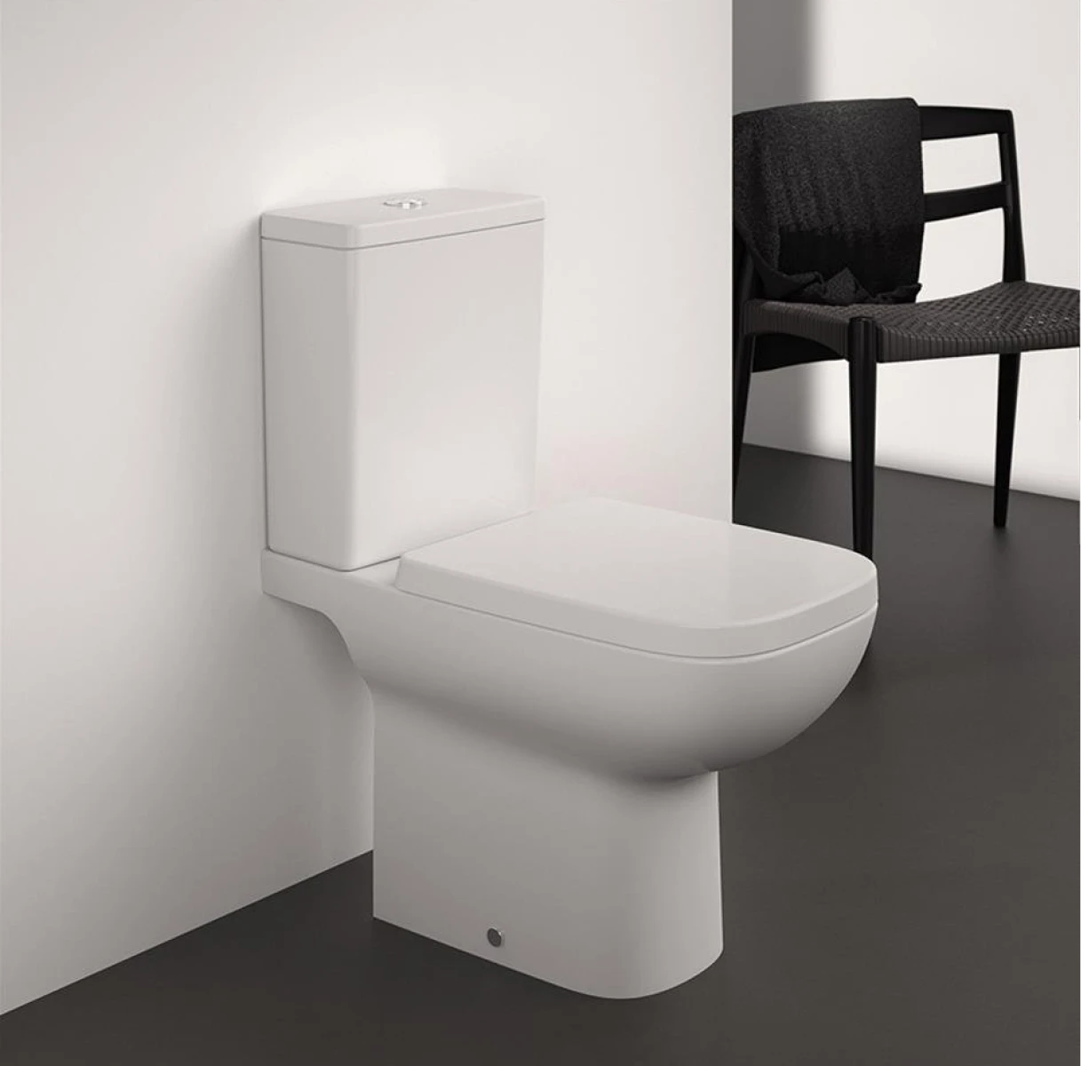Eden close coupled toilet